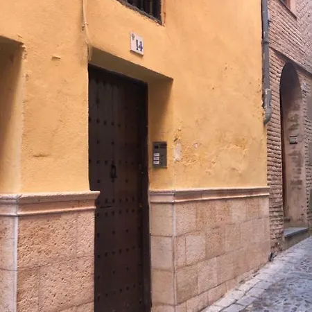 Lejlighed Ilarcuris Con Patio Privado