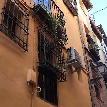 Ilarcuris Con Patio Privado Apartmán