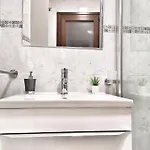 Ilarcuris Con Patio Privado